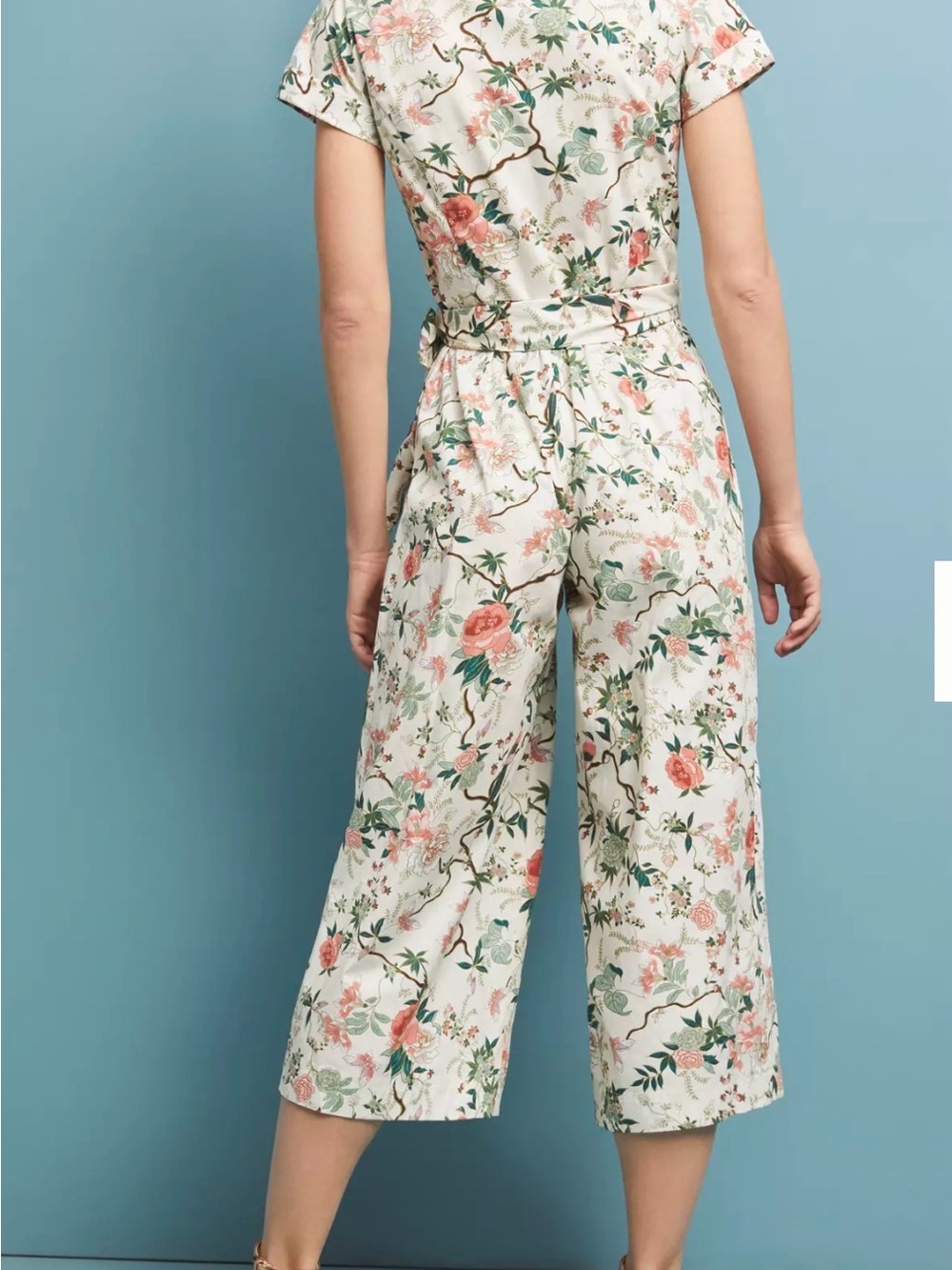 Gal Meets Glam Anthropologie Sophia Floral Tie-Waist Jumpsuit Size 2 - Picture 4 of 12